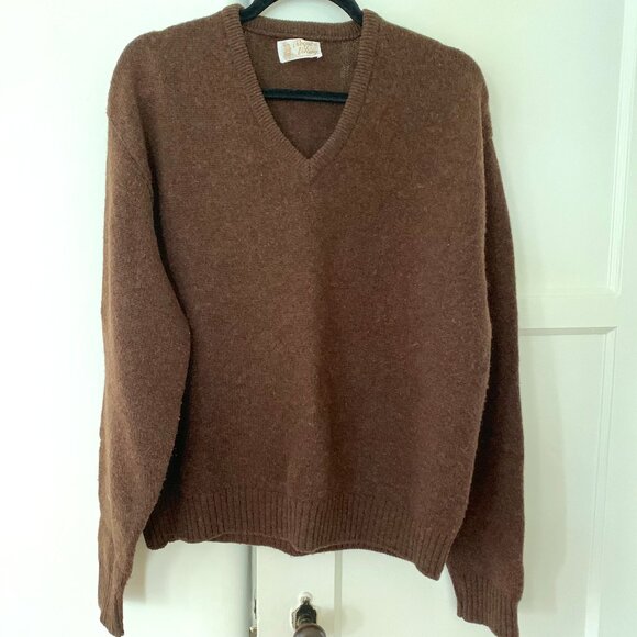 Vintage Cocoa Wool V-Neck Sweater - Picture 1 of 3